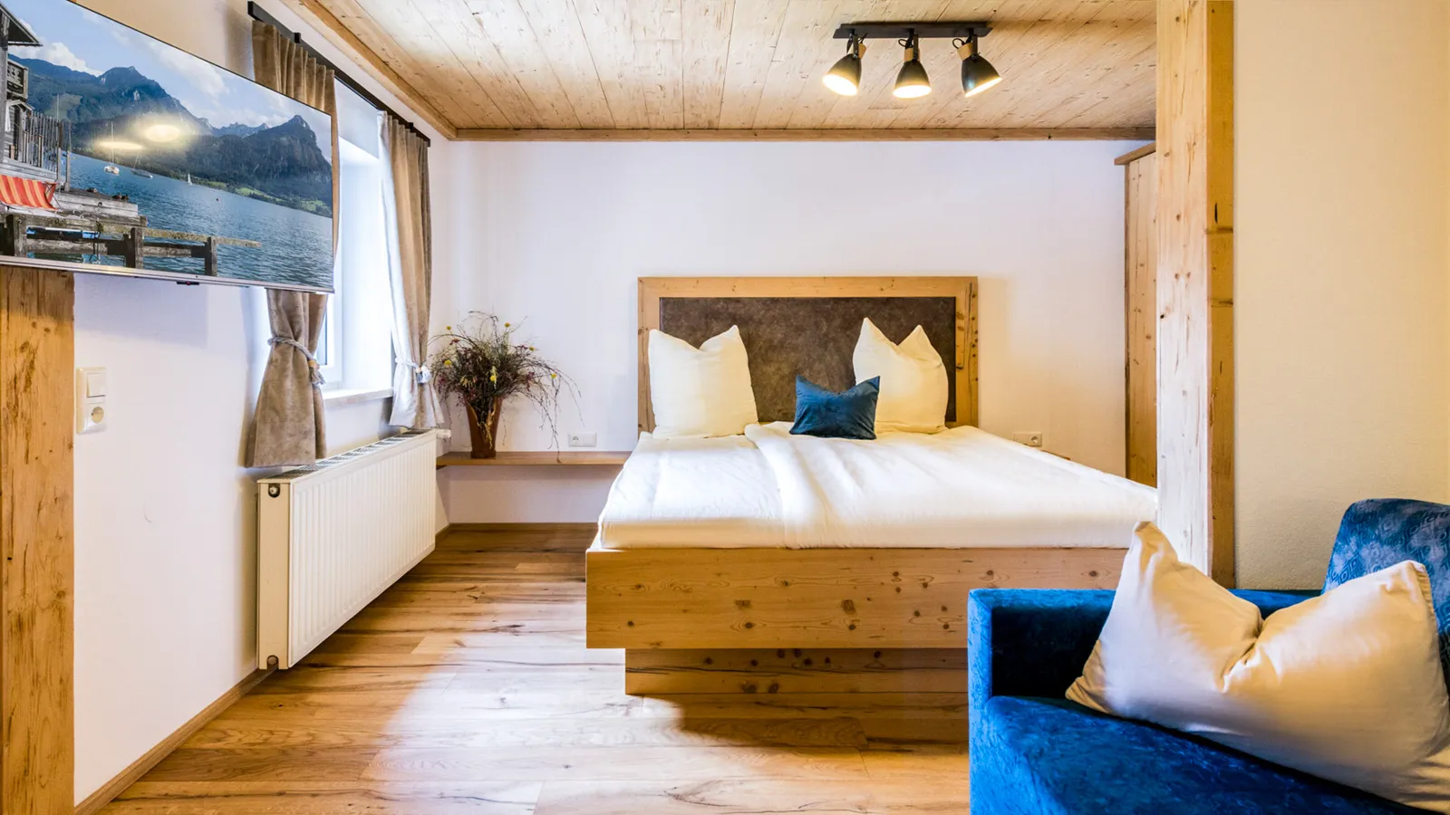 Couch und Bett (Tenne)