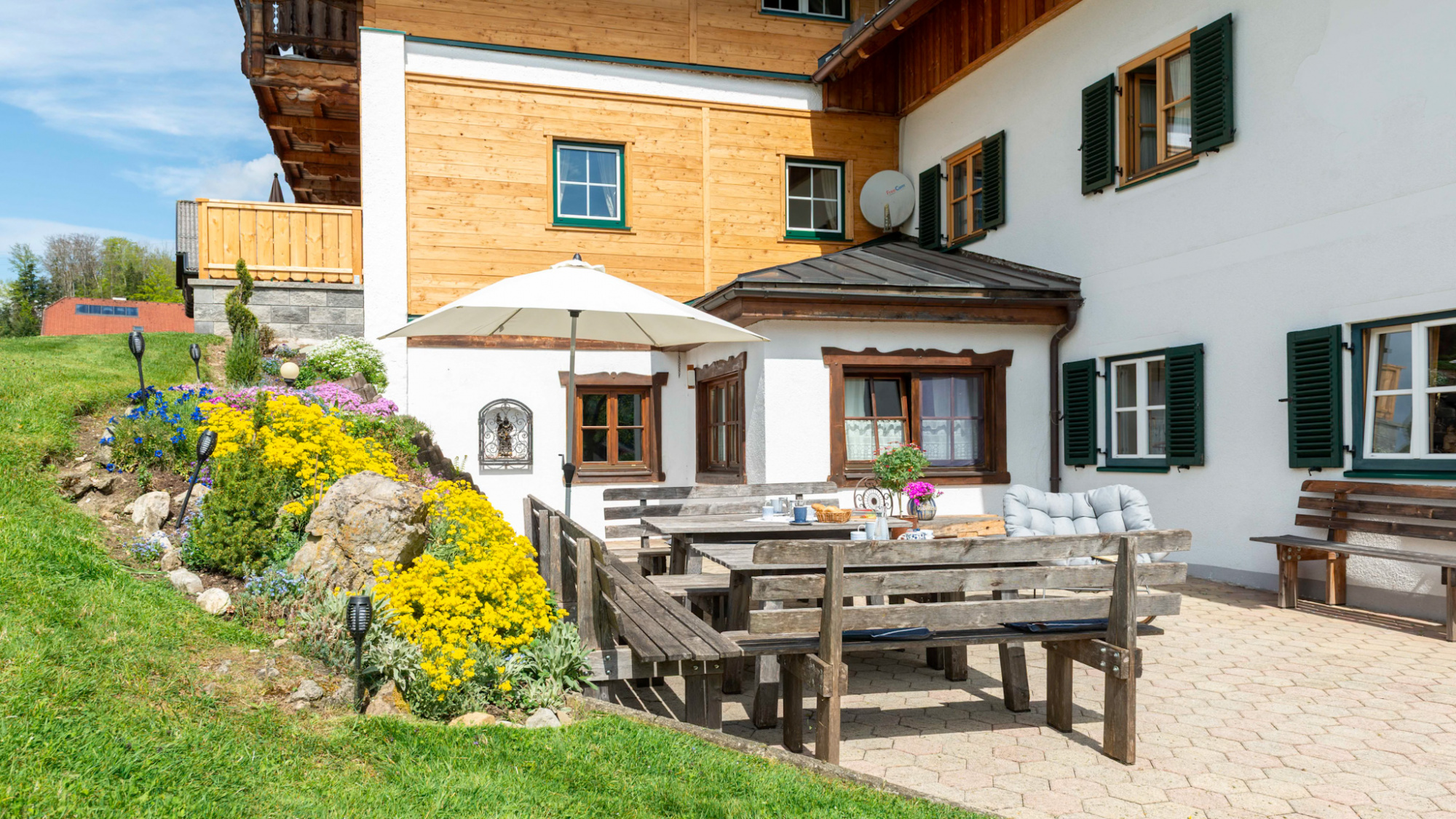 Haus Ecke Aussen